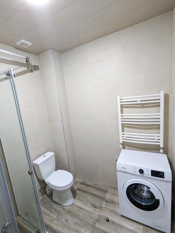 Brand New Apartment In Kutaisi Dış mekan fotoğraf